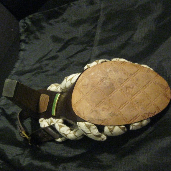 L.A.M.B.-GWEN STEFANI 6M 🤩SLINGBACK Leather/Fabric/Display Model/👀pics - Picture 9 of 15